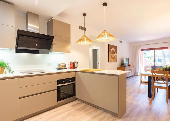 Alicate By Ele Lejlighed